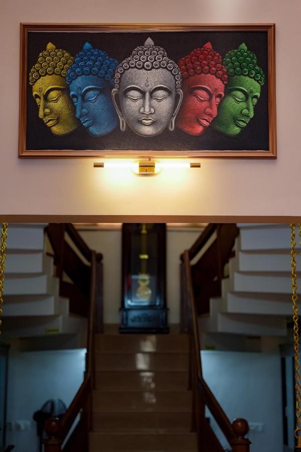 Parudeesa - Heavenly- Luxurious Palace Look-Near Cbd - Kerala - India With Breakfast Kāladi Zewnętrze zdjęcie