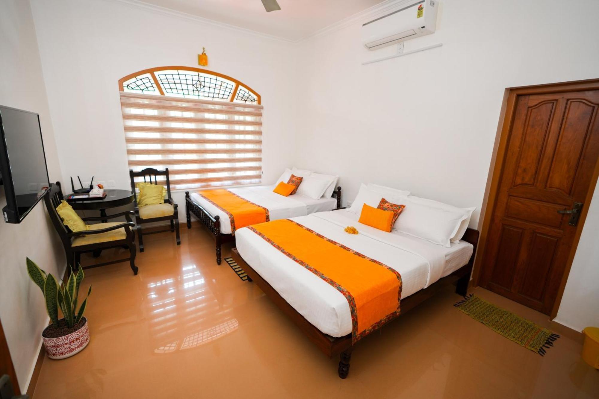 Parudeesa - Heavenly- Luxurious Palace Look-Near Cbd - Kerala - India With Breakfast Kāladi Zewnętrze zdjęcie